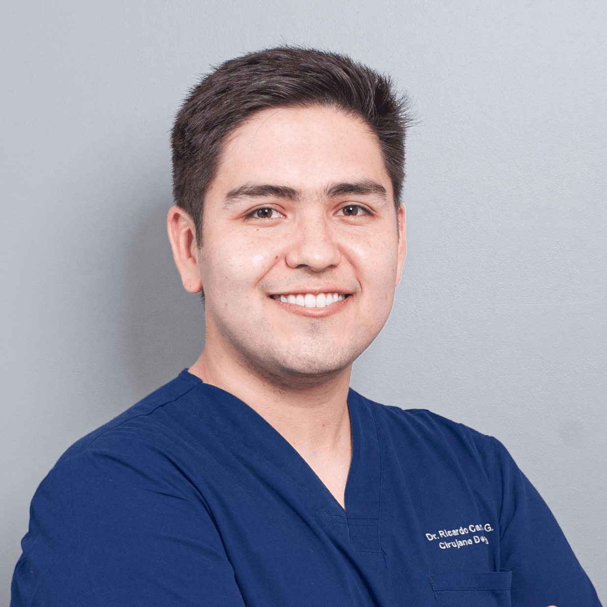 Dr. Ricardo Canales